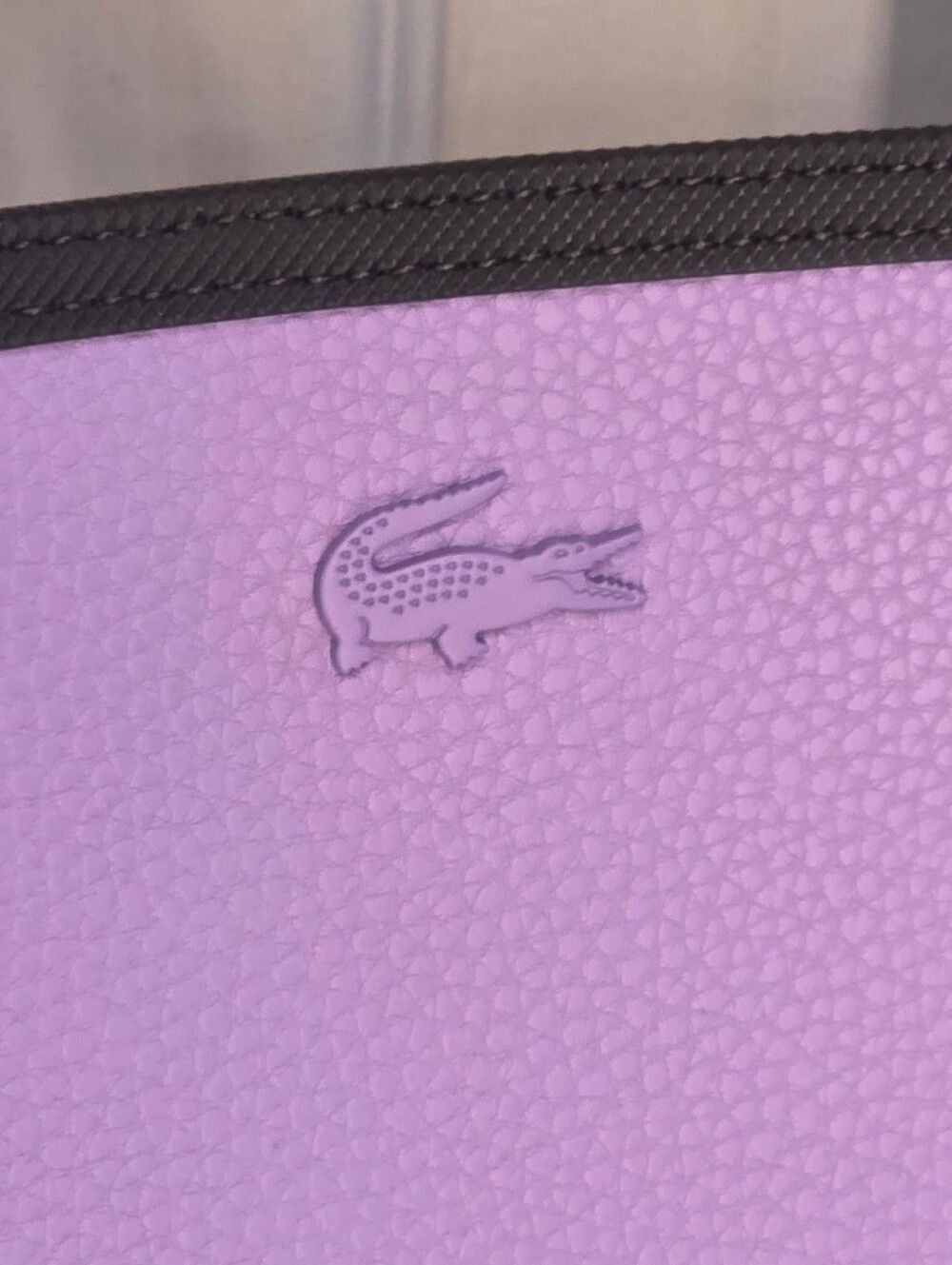 Lacoste Anna Reversible Two-Tone Tote Navy and Lilac NEW - Picture 2 of 8